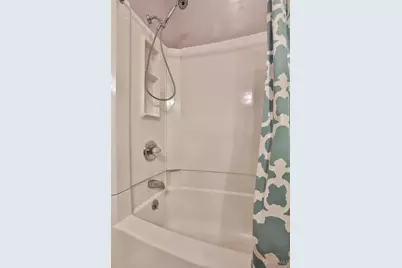 915 Sharkey Lane, Cincinnati, OH 45206 - Photo 31