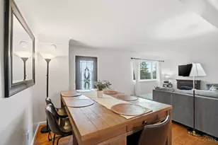 8666 Pastoral Ln, Anderson Township, OH 45244 - Photo 9