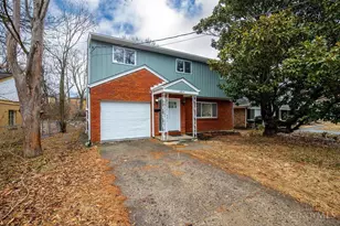 1614 Miramar Ct, Cincinnati, OH 45237 - Photo 3