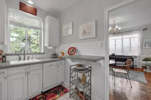 2380 Madison Rd, Cincinnati, OH 45208 - Photo 13