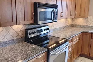 693 Carlsbad St, Forest Park, OH 45240 - Photo 7