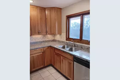 693 Carlsbad Street, Forest Park, OH 45240 - Photo 9