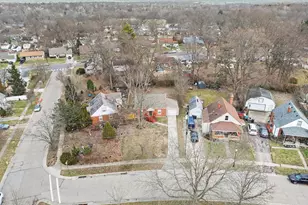 68 Gambier Cir, Green Hills, OH 45218 - Photo 33