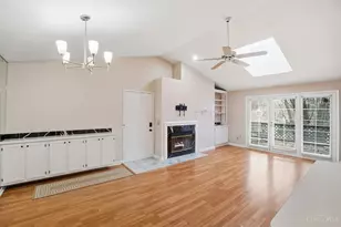 3029 Stratford Ct, Loveland, OH 45140 - Photo 3