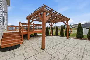 8992 Camberley St, Harrison, OH 45030 - Photo 7