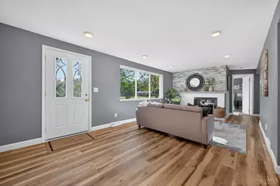 5455 Country Lane, Miami Township, OH 45150 - Photo 9