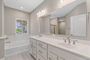 431 Bandon Dunes Ct, Turtle Creek Township, OH 45036 - Photo 17