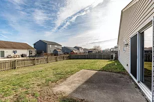 912 S 1st St, Trenton, OH 45067 - Photo 23