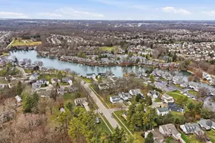 758 Stoneharbor Ln, Hamilton Township, OH 45039 - Photo 9