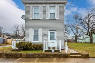 518 Vine St, Hamilton, OH 45011 - Photo 1