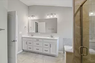 407 Bandon Dunes Ct, Turtle Creek Township, OH 45036 - Photo 19