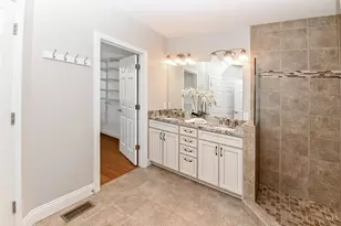 438 Strafer St, Cincinnati, OH 45226 - Photo 25