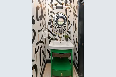 438 Strafer Street, Cincinnati, OH 45226 - Photo 11