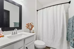 8545 Noelle Dr, Colerain Township, OH 45251 - Photo 29