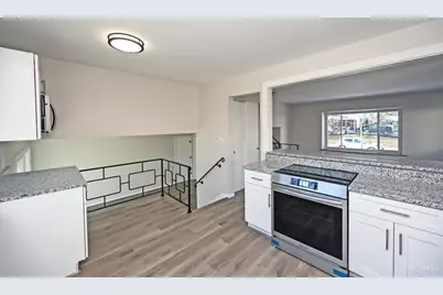 6113 Wayside Court, Cincinnati, OH 45230 - Photo 11