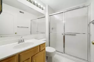 720 Castlegate Ln, Springfield Township, OH 45231 - Photo 23