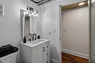 353 W 4th St, Cincinnati, OH 45202 - Photo 39