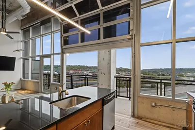 353 W Fourth Street #506, Cincinnati, OH 45202 - Photo 3