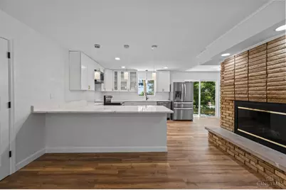 7481 Heatherwood Lane, Anderson Township, OH 45244 - Photo 9