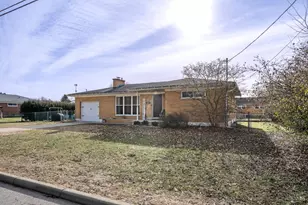 304 Brooks Ln, Harrison, OH 45030 - Photo 3