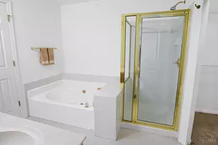 1736 Emerald Glade Ln, Anderson Township, OH 45255 - Photo 31