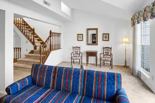 1736 Emerald Glade Ln, Anderson Township, OH 45255 - Photo 9