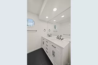 807 Nordyke Road, Anderson Township, OH 45255 - Photo 17