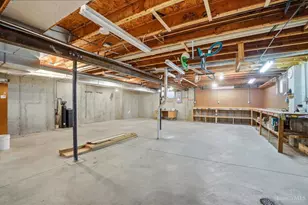 575 Miami Bluff Ct, Miami Township, OH 45140 - Photo 47