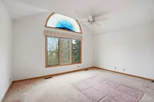 575 Miami Bluff Ct, Miami Township, OH 45140 - Photo 35