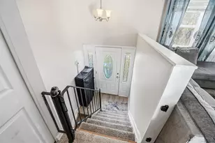 899 Tradewind Dr, Mason, OH 45040 - Photo 3