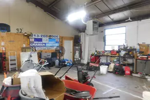 10569 Colerain Rd, Colerain Township, OH 45252 - Photo 11