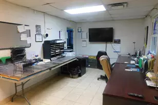 10569 Colerain Rd, Colerain Township, OH 45252 - Photo 17