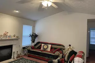 1202 Ashmore Ct, Cincinnati, OH 45231 - Photo 5