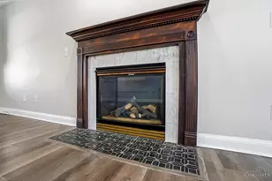 6439 Colonial Orchard Ct, Liberty Township, OH 45011 - Photo 9