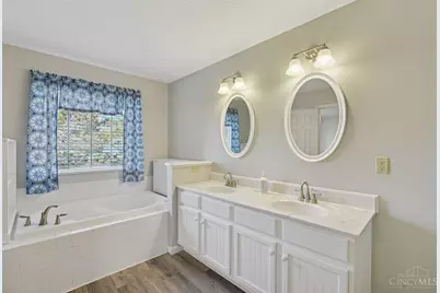 2226 Sharon View Court, Turtle Creek Township, OH 45036 - Photo 37