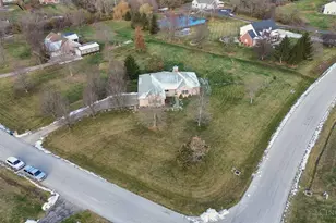 2226 Sharon View Ct, Turtle Creek Township, OH 45036 - Photo 3