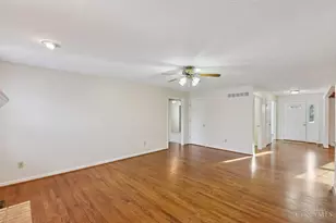 2226 Sharon View Ct, Turtle Creek Township, OH 45036 - Photo 19