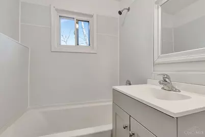 1976 Queen City Avenue, Cincinnati, OH 45214 - Photo 15