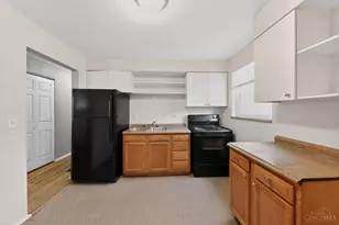 2195 Woodmere Ct, Green Township, OH 45238 - Photo 13