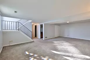 3949 Brown Farm Dr, Ross Township, OH 45013 - Photo 9