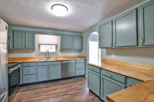 3949 Brown Farm Dr, Ross Township, OH 45013 - Photo 13