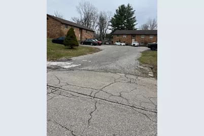 544 S Charity Street, Bethel, OH 45106 - Photo 3