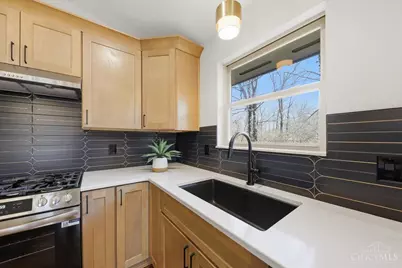 984 Woodcreek Drive, Miami Township, OH 45150 - Photo 21