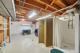 9411 Gina Dr, West Chester, OH 45069 - Photo 45