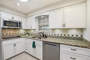 9411 Gina Dr, West Chester, OH 45069 - Photo 15