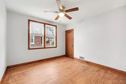 4549 Carnation Avenue, Cincinnati, OH 45238 - Photo 5