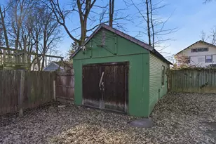 4719 Castle Pl, Cincinnati, OH 45227 - Photo 39