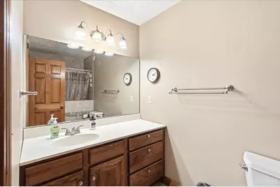 100 Westover Drive, Hillsboro, OH 45133 - Photo 17