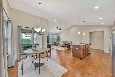 717 Villa Court, Trenton, OH 45067 - Photo 5