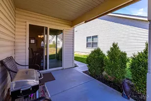 717 Villa Ct, Trenton, OH 45067 - Photo 7